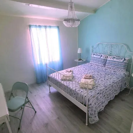 Il Pesce Fuor D'acqua 3* Iesi