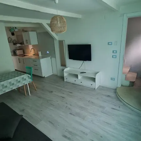 Il Pesce Fuor D'acqua Casa de hóspedes Iesi